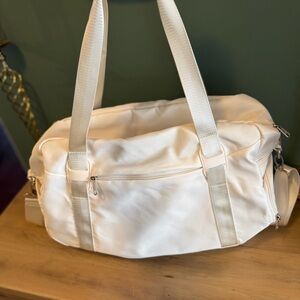 NWOT Rachel Zoe Curateur Amalfi Weekender Duffle Pearl White Travel Bag